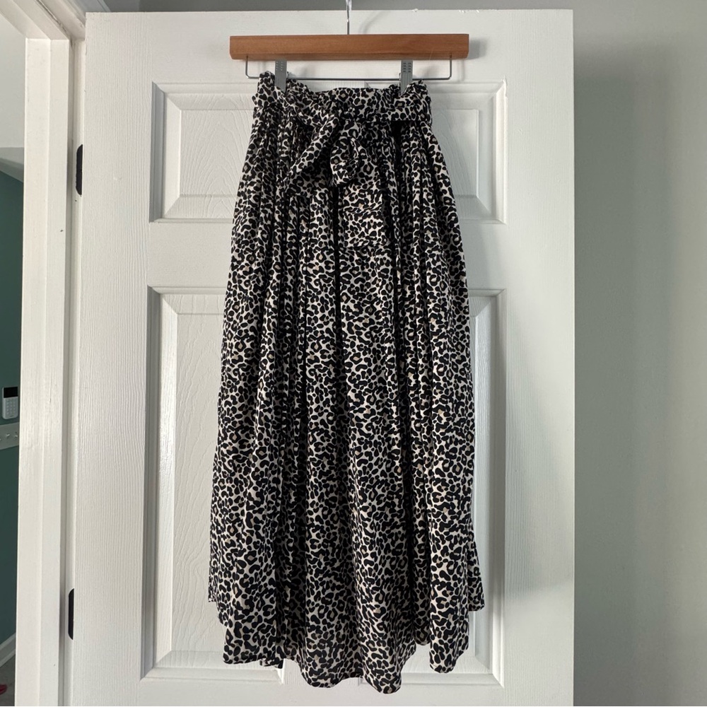 Sèzane Elie Skirt in Leopard (Midi length)